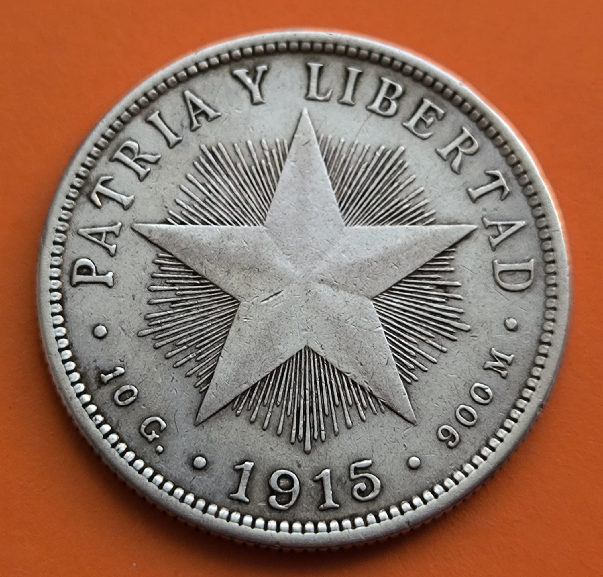 ESCASA@ CUBA 40 CENTAVOS 1915 ESTRELLA PATRIA y LIBERTAD KM.14 MONEDA DE PLATA MBC+ Caribbean silver coin