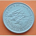 . GABÓN 50 FRANCOS 1976 Letra D ANTILOPES Estados del África Central KM.11 MONEDA DE NICKEL SC- Central African States