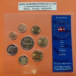 . 8 monedas x LETONIA 1+2+5+10+20+50 SANTIMU 1992 al 2000 + 1 LATS SALMÓN + 2 LATI 1999 VACA en Blister SC PRE-EURO COINS